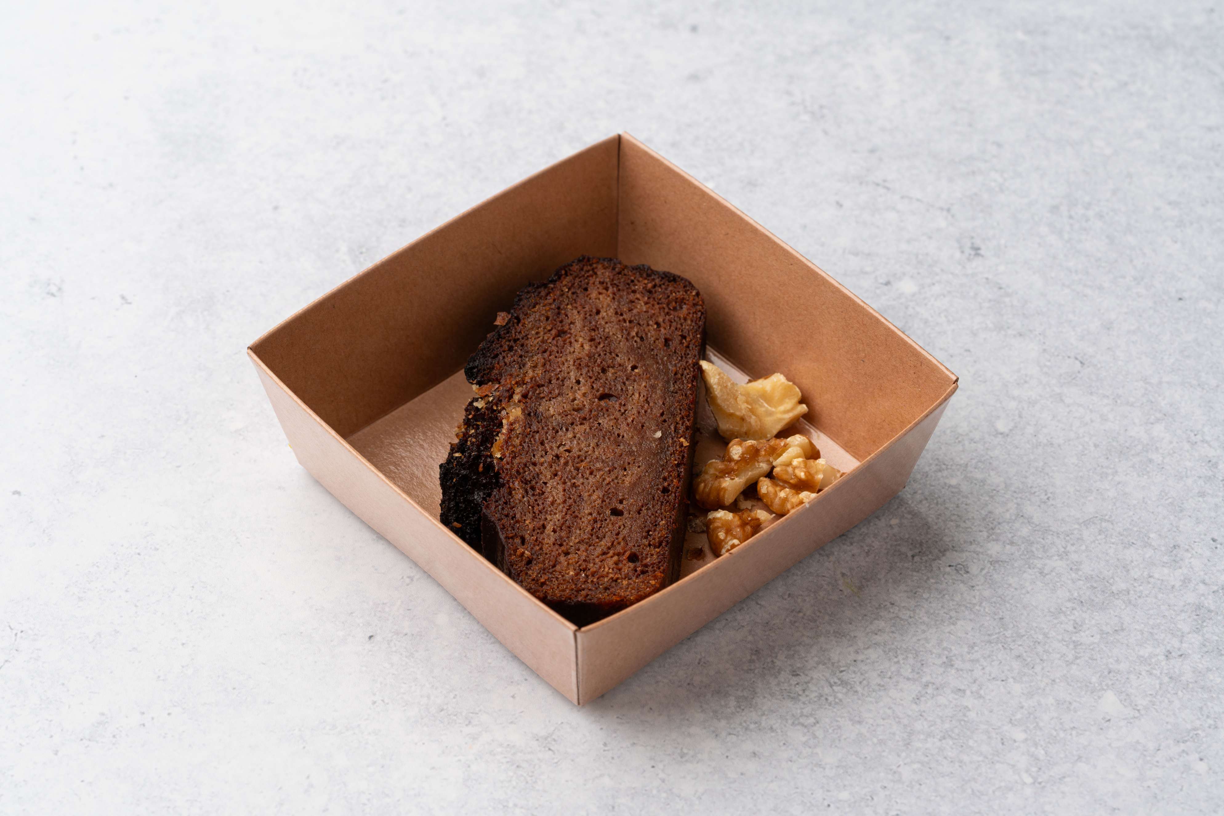 Date And Walnut Cake